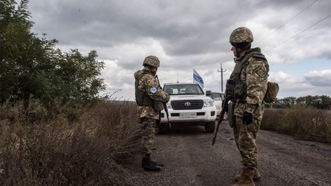 В результате обстрела Золотого-5 пострадал подросток