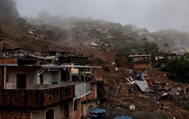 Оползни в Бразилии забрали жизни 117 человек: среди погибших дети