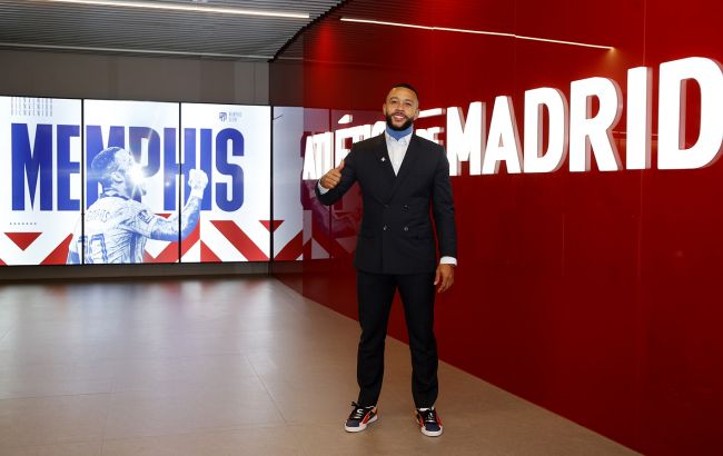 "Барселона" отпустила нападающего в Мадрид