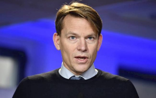 Один з головних помічників прем’єра Швеції пішов у відставку через незаконну риболовлю
