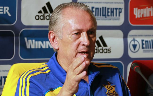 Фоменко и Тимощук отдали "Золотой мяч" Лионелю Месси