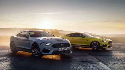Цена слова: Ford потерял миллионы долларов из-за ошибок в брошюре спорткара Mustang