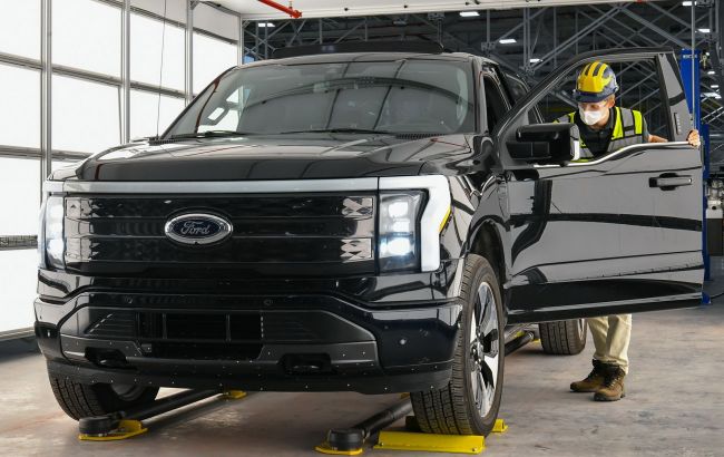 Ford може перестати випускати електромобілі - за нього це зроблять інші