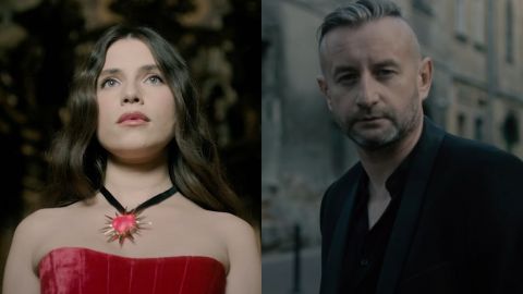 Әдемі қыздардың іш киіммен стриптиз жасап жатқаны туралы бейнені қараңыз.