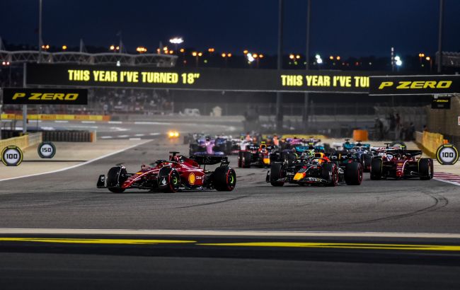 "Феррарі" дублем розпочала новий сезон Формули-1. "Ред Булл" зійшов двома болідами