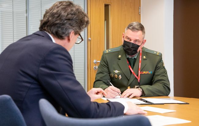 Міноборони Британії викликало військового аташе РФ через війну в Україні