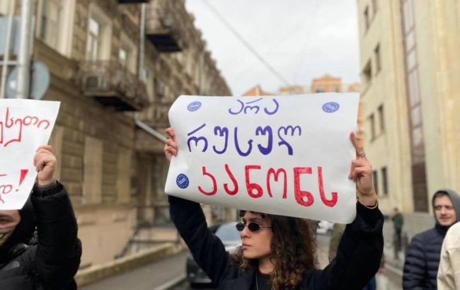 США пригрозили санкциями за разгон протестующих в Грузии