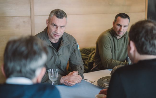 Кличко встретился с лидерами правящей партии Германии по вопросам усиления помощи Украине