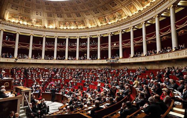 Парламент Франції схвалив закон про стеження за громадянами