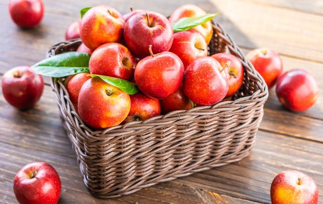 Яблука можуть нашкодити здоров'ю: кому не можна зловживати