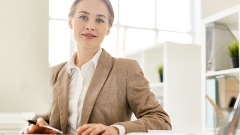 Найкращі привітання з Днем юриста: коротко, щиро, сучасно