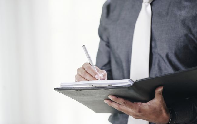 В Украине адвокатов хотят освободить от подачи декларации