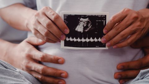 Бесплатные роды в Украине остаются мифом: как не платить "благотворительные взносы"