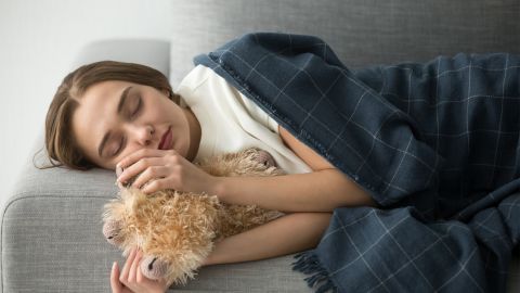 Прорыв в лечении ожирения. Ученые открыли новый гормон, которой работает во время сна
