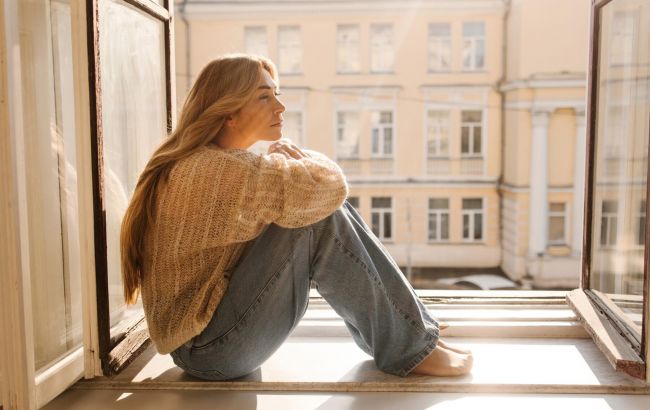 Негативные мысли, которые вас уничтожают каждый день: как научиться их останавливать