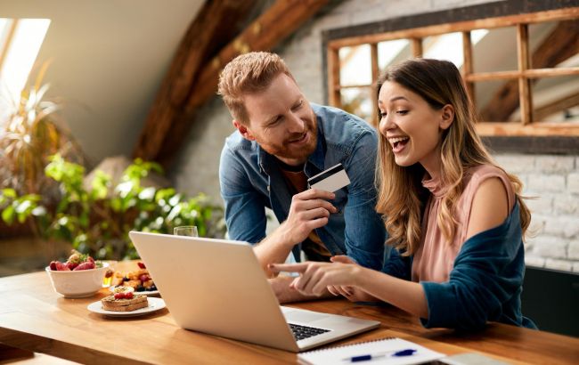 Він, вона і гроші: які 7 речей варто обговорити до спільного проживання та шлюбу