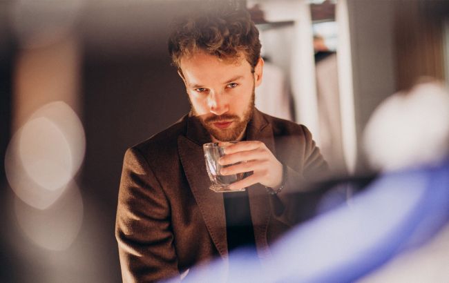 Як правильно пити віскі, вино і ром, щоб отримувати задоволення без наслідків