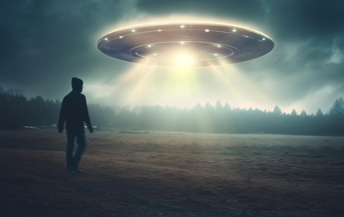 К нам летит НЛО? Что говорят ученые и действительно ли инопланетный корабль может напасть на Землю