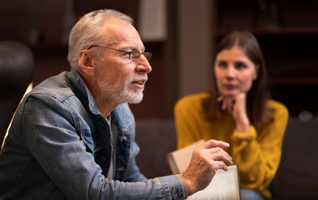 Чувства к свекру: что делать, если это произошло с вами