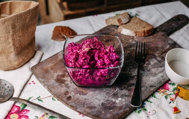 Цвіклі - традиційна великодня закуска до м'ясних страв: старовинний рецепт, який вам точно сподобається