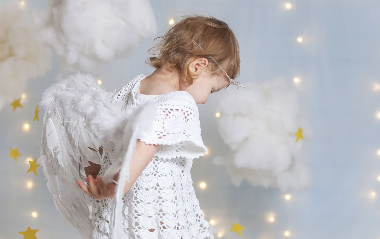 День Ангела у січні 2026: коли привітати рідних та яке ім'я обрати для дитини