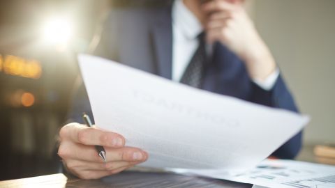 Права власності на нерухомість і землю реєструватимуться одночасно: прийняли законопроект