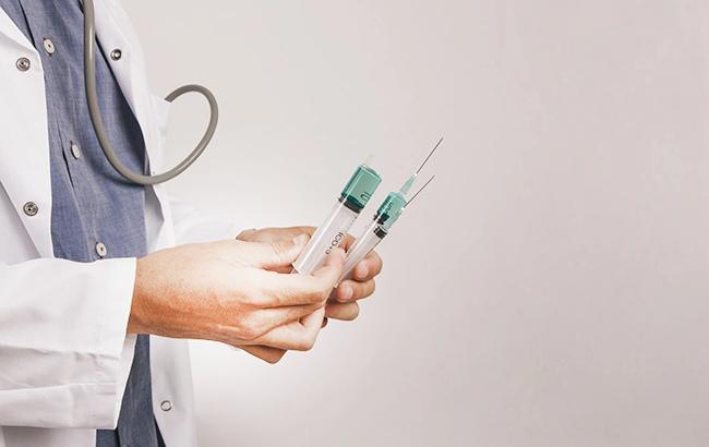 ВООЗ закликає Україну підвищити рівень вакцинації до 95%