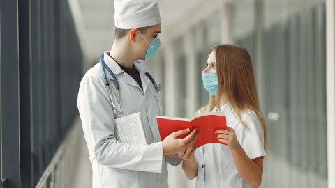 У Туреччині ввели загальний масковий режим