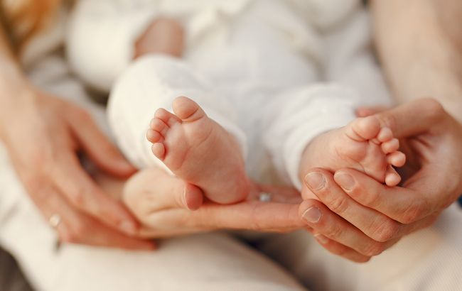 Як в Україні зареєструвати дитину, народжену в окупації