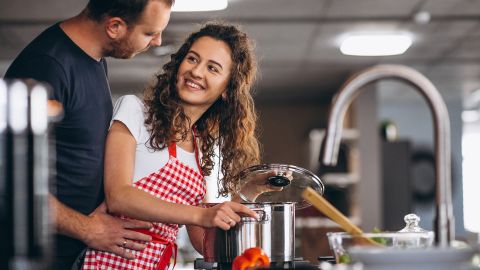 Кулинар поделился рецептом идеальной буженины: готовить проще простого!