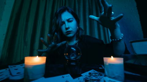 Этот ритуал в магическую пятницу 13-го поможет исполнить заветное желание