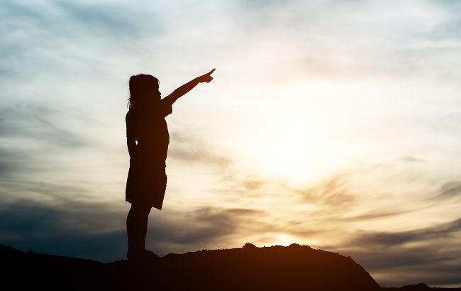 У Києві загубився дворічний малюк: розшукують батьків