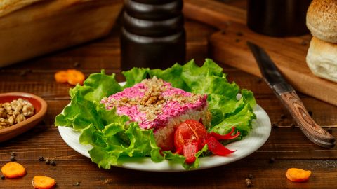 Готовим салат "Шуба" без майонеза: просто и вкусно!