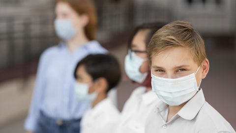 В одной из украинских областей дети досрочно ушли на каникулы