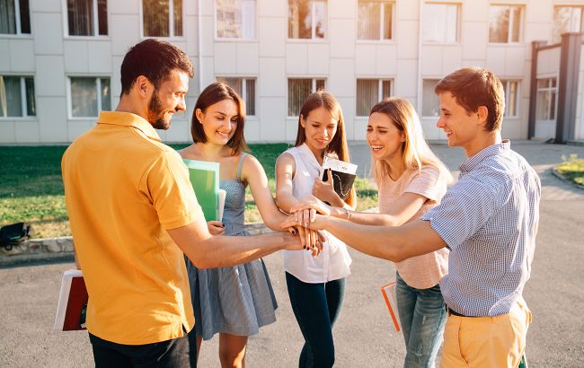 День студента в Україні: найважливіші традиції, яких потрібно дотриматися