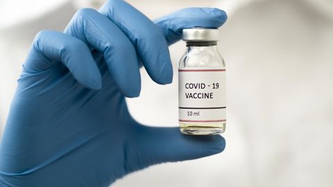 Оксфорд продовжить випробування вакцини від COVID-19