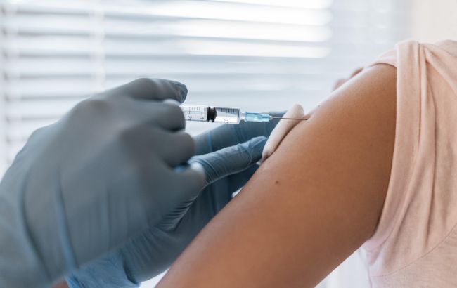 Novavax заявил о действии своей вакцины против южноафриканского штамма коронавируса