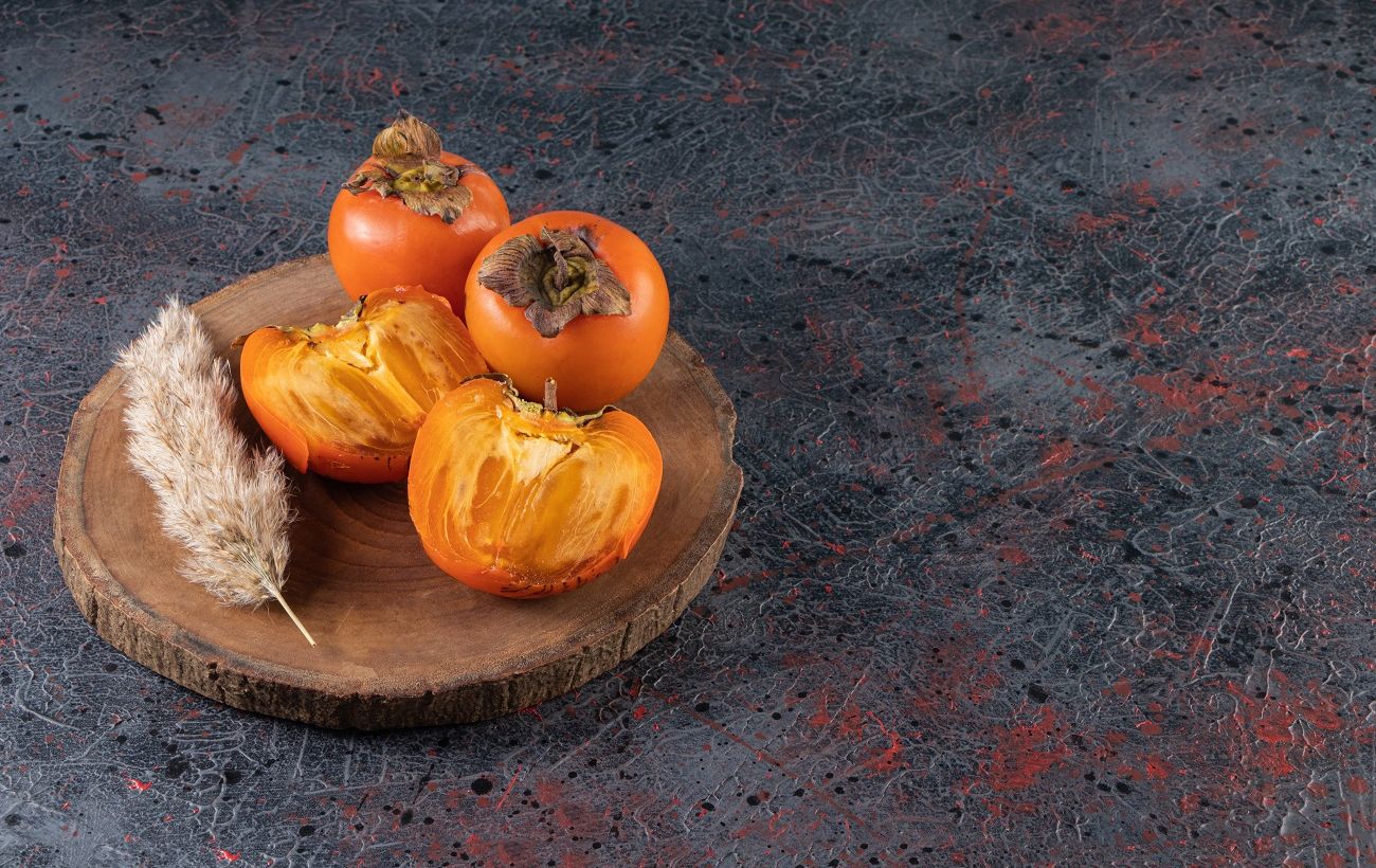 Чи потрібно чистити хурму? Про це знають не всі