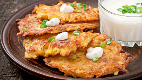 Выйдут невкусными: как нельзя готовить деруны