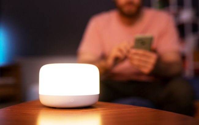 Как выбрать светильник с датчиком движения, чтобы не прогадать с ценой и качеством: обзор товаров