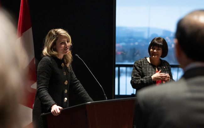 Китай должен приказать России вывести войска из Украины, - МИД Канады