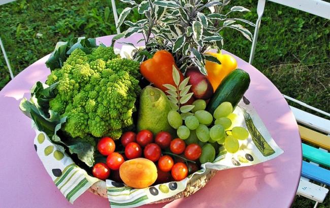 Що купувати на ринку в серпні: сезонні фрукти і овочі