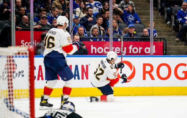 Оборонець "Флориди" з шайбою в овертаймі очолив топ-3 зірок вечора НХЛ: відео