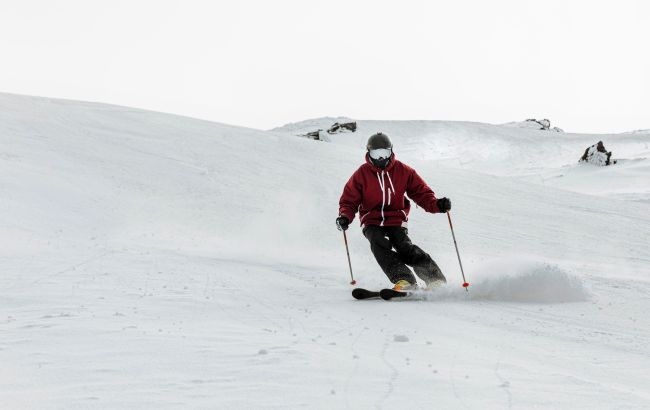 В Австрии лавина накрыла группу лыжников. Есть погибшие и пострадавшие