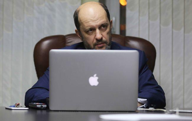 Советник Путина занимается пиратством