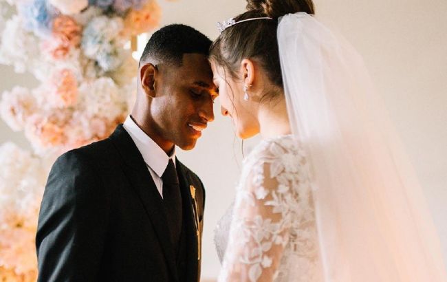 Бразильский футболист "Шахтера" женился на украинке: фото со свадьбы