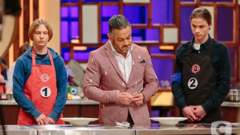 МастерШеф Підлітки 1 сезон: 12 випуск дивитися онлайн