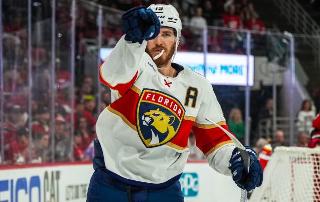 "Флорида" во второй раз победила "Каролину" и закрепила лидерство в финале Востока НХЛ