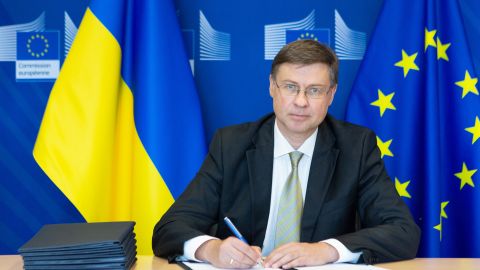 ЕС подписал меморандум о транше на 1 млрд евро для Украины