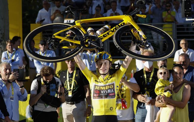 Данець Вінгегор виграв Тур де Франс-2022